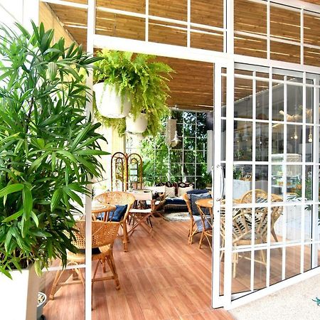 Chill House At Naiyang Hotel Nai Yang Beach Екстериор снимка